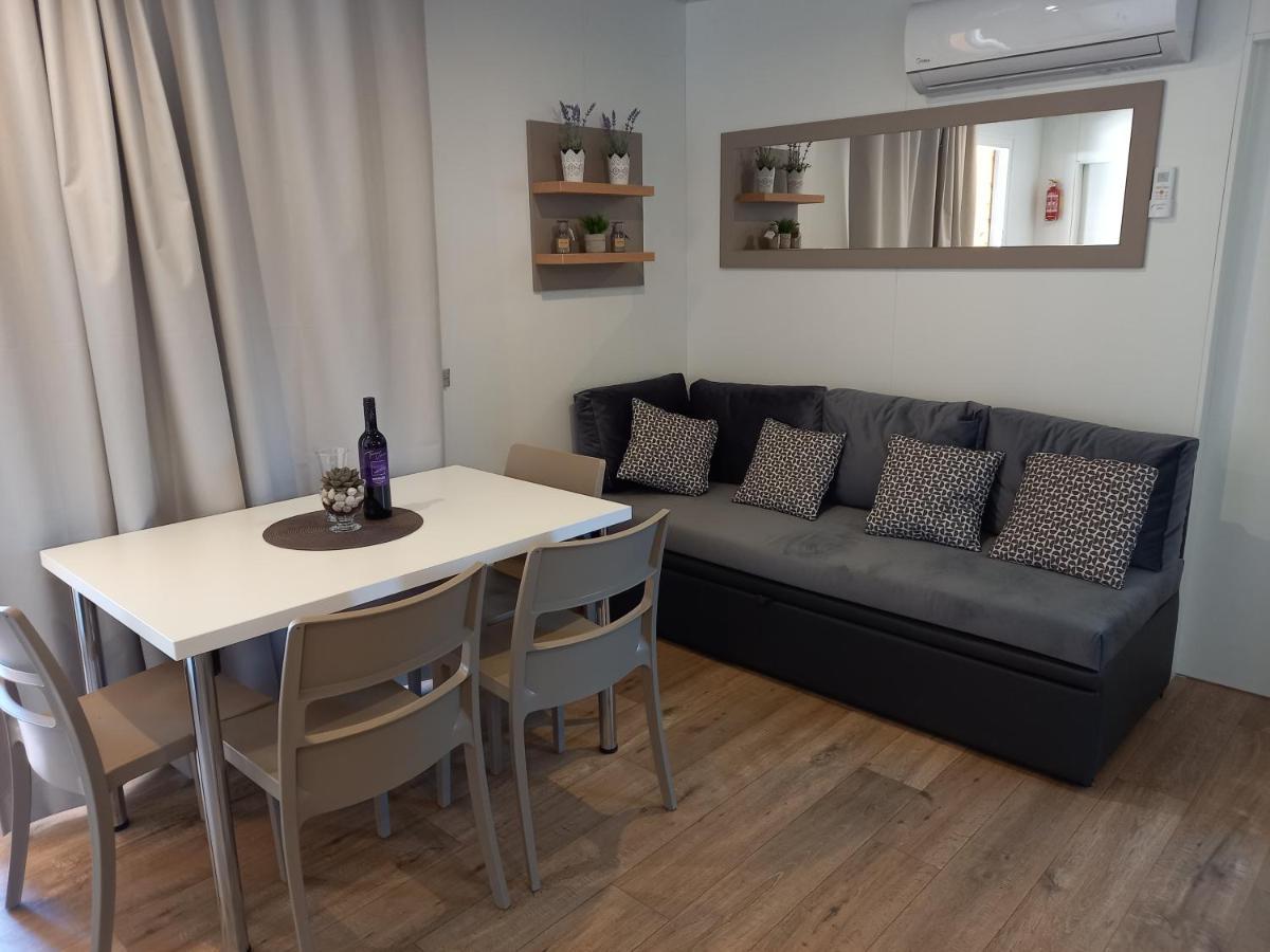 Mobile Home Agava 2 Biograd Na Moru Eksteriør billede