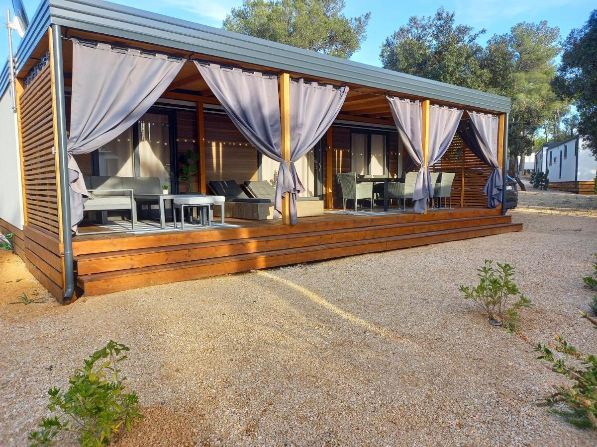 Mobile Home Agava 2 Biograd Na Moru Eksteriør billede